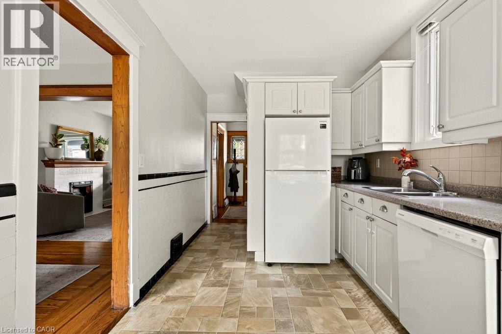 243 Grosvenor Avenue S, Hamilton, Ontario  L8M 3L8 - Photo 21 - 40866068