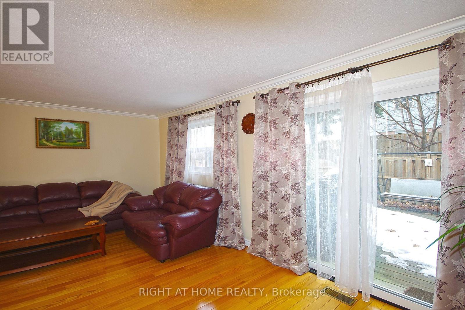 53 - 1055 Shawnmarr Road, Mississauga, Ontario  L5H 3V2 - Photo 12 - W13837890