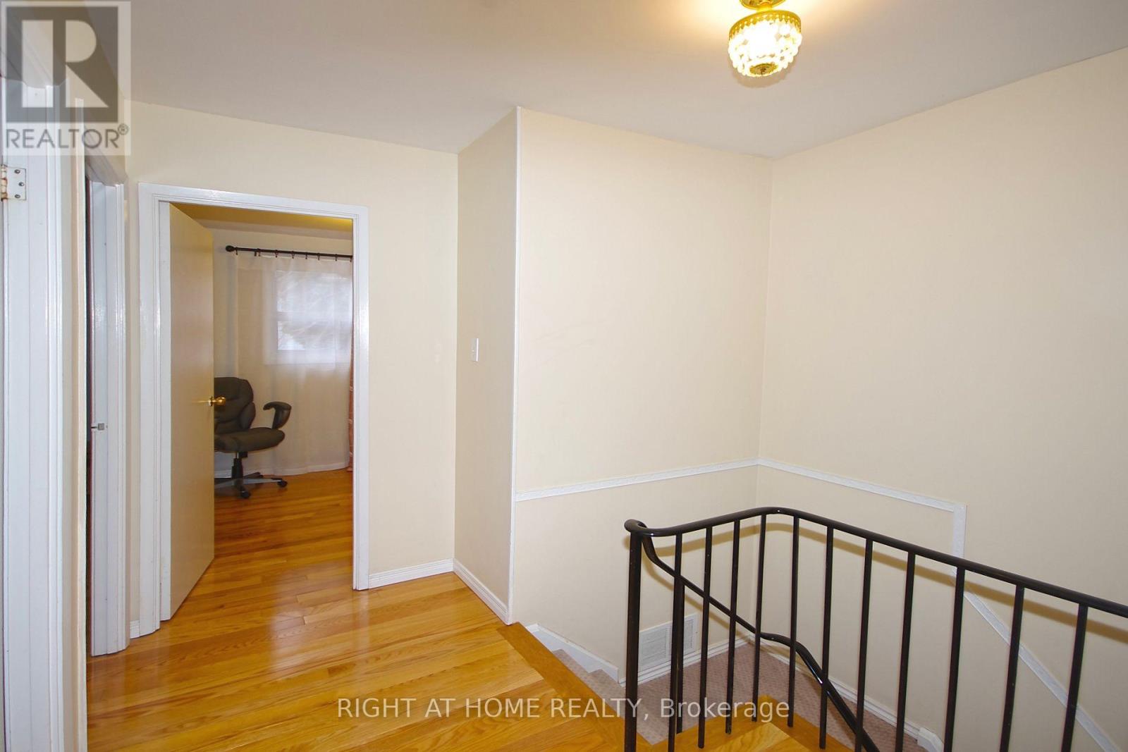53 - 1055 Shawnmarr Road, Mississauga, Ontario  L5H 3V2 - Photo 18 - W13837890