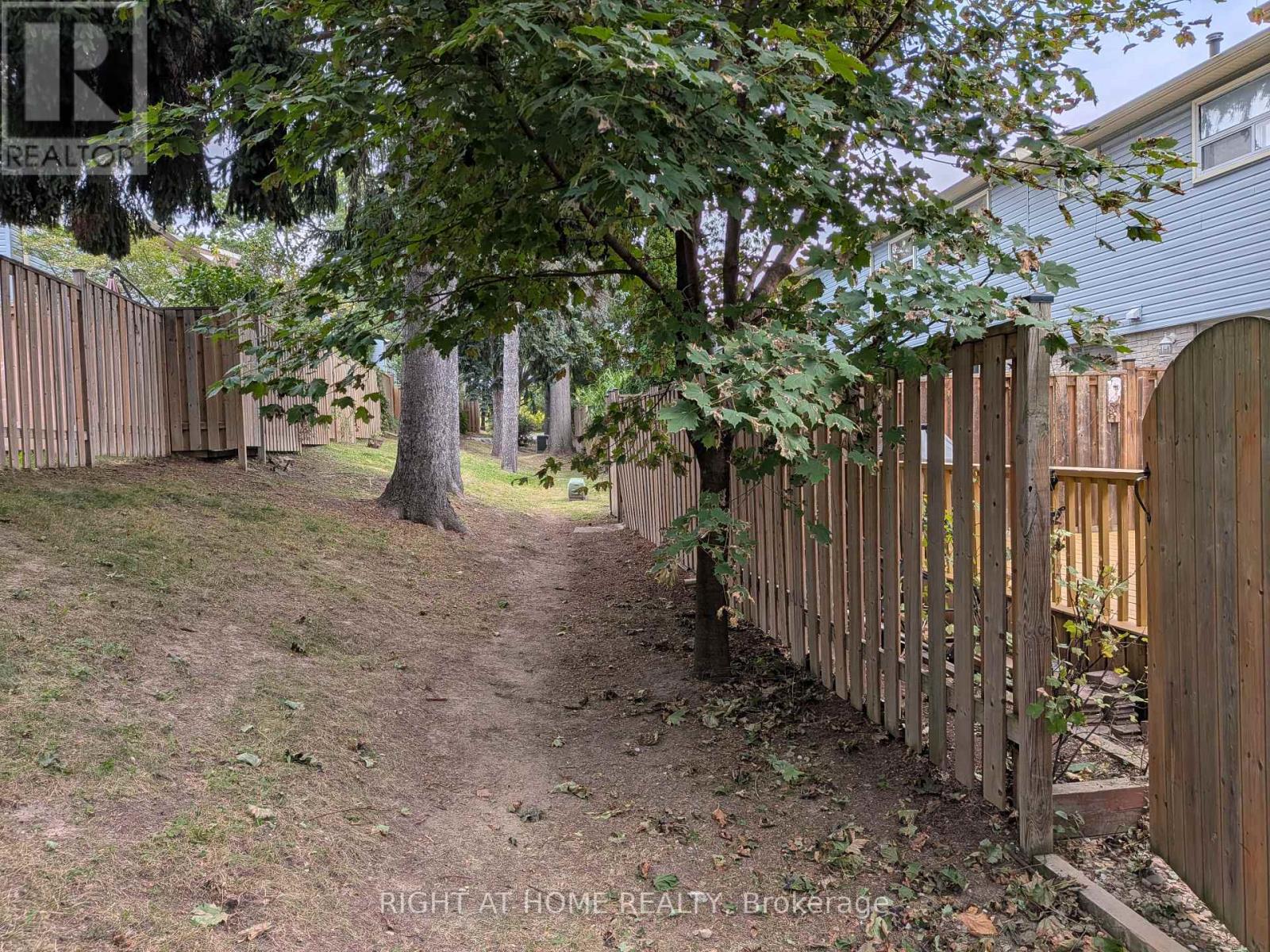 53 - 1055 Shawnmarr Road, Mississauga, Ontario  L5H 3V2 - Photo 27 - W13837890