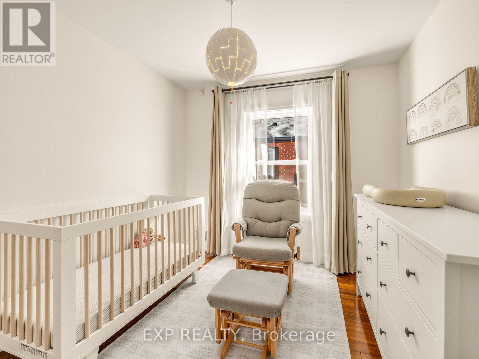 10 Yarn Road, Toronto, Ontario  M9B 1H5 - Photo 15 - W13837898