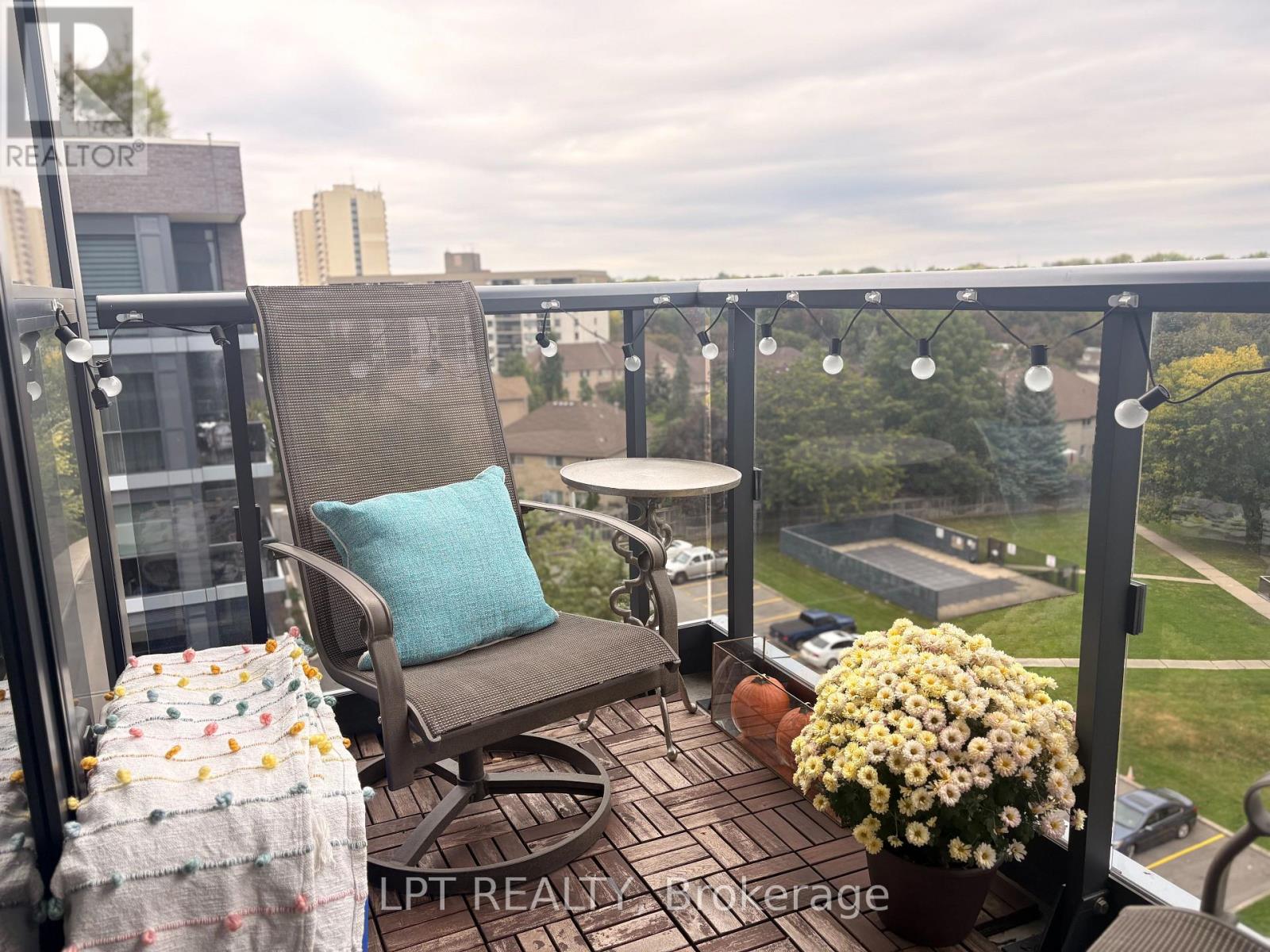 709 - 10 GIBBS ROAD, Toronto, Ontario