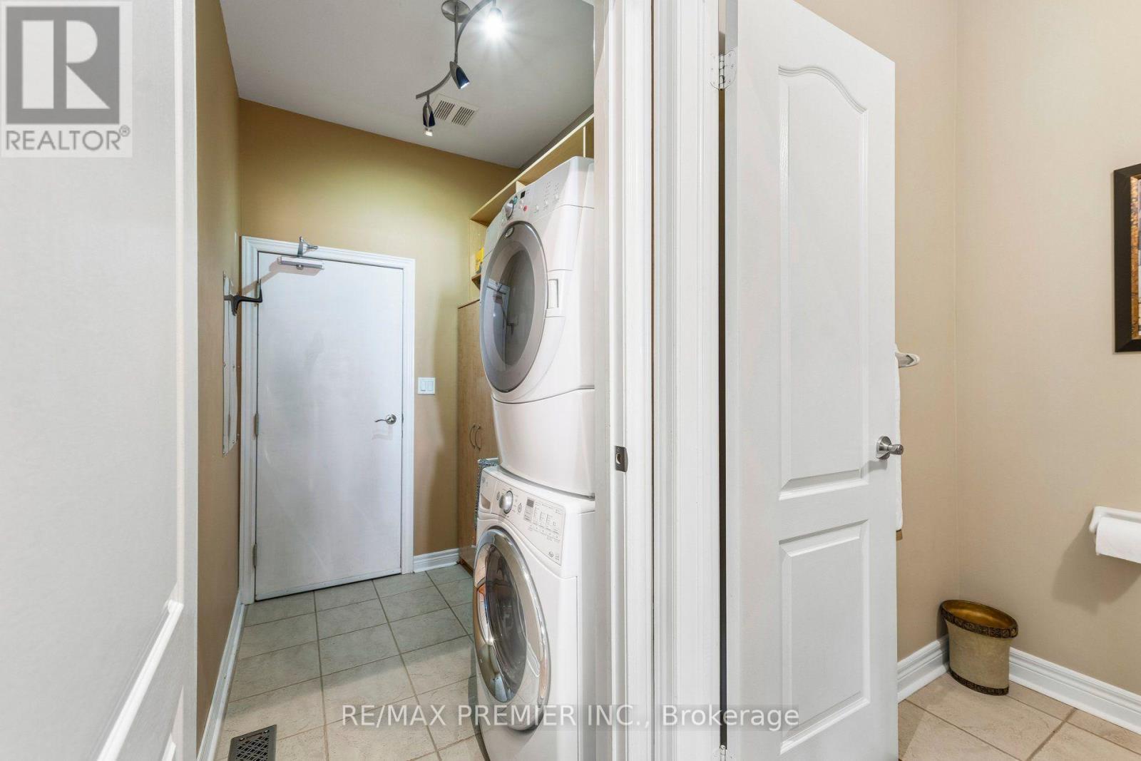 16 Rockstep Court, Brampton, Ontario  L6R 3H2 - Photo 18 - W13837954