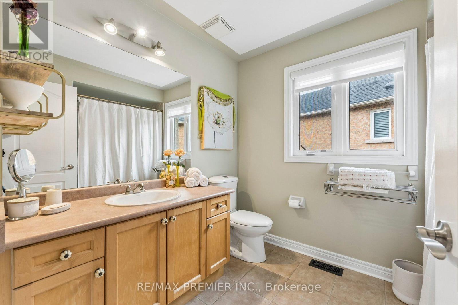 16 Rockstep Court, Brampton, Ontario  L6R 3H2 - Photo 29 - W13837954