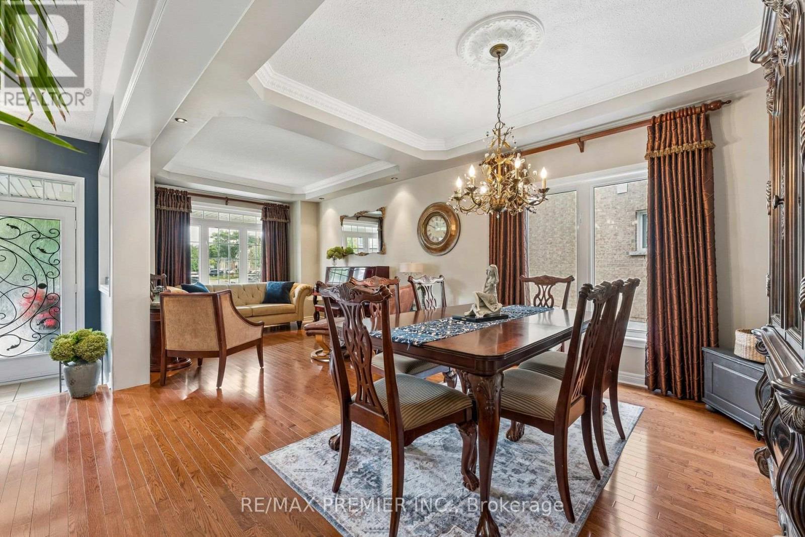 16 Rockstep Court, Brampton, Ontario  L6R 3H2 - Photo 7 - W13837954