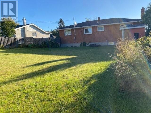 147 Caledon St, Sault Ste. Marie, Ontario  P6B 5C2 - Photo 31 - SM262689