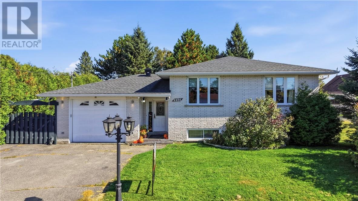 4484 Carl Street, Hanmer, Ontario