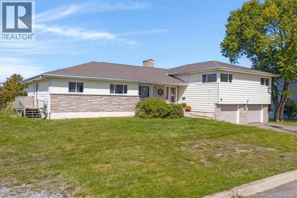 7 Buena Vista Avenue, Saint John, New Brunswick  E2M 2S7 - Photo 1 - NB148592