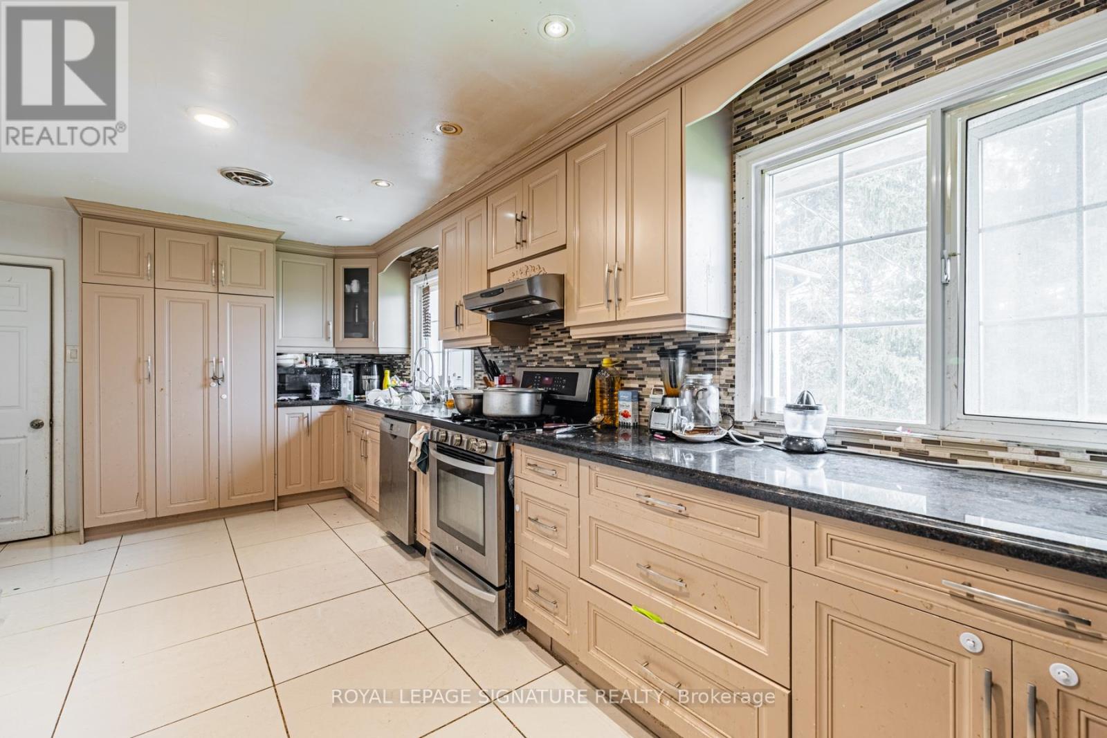 50 Collard Drive, King (King City), Ontario  L0G 1K0 - Photo 10 - N13837964