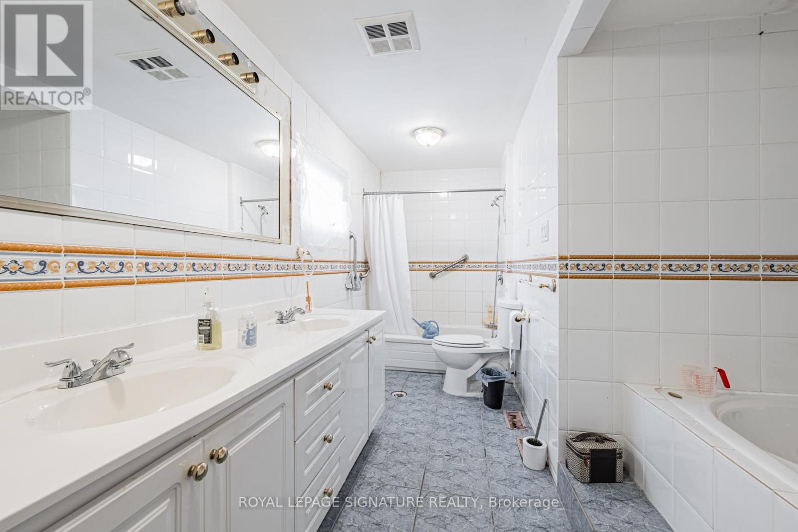 50 Collard Drive, King (King City), Ontario  L0G 1K0 - Photo 7 - N13837964