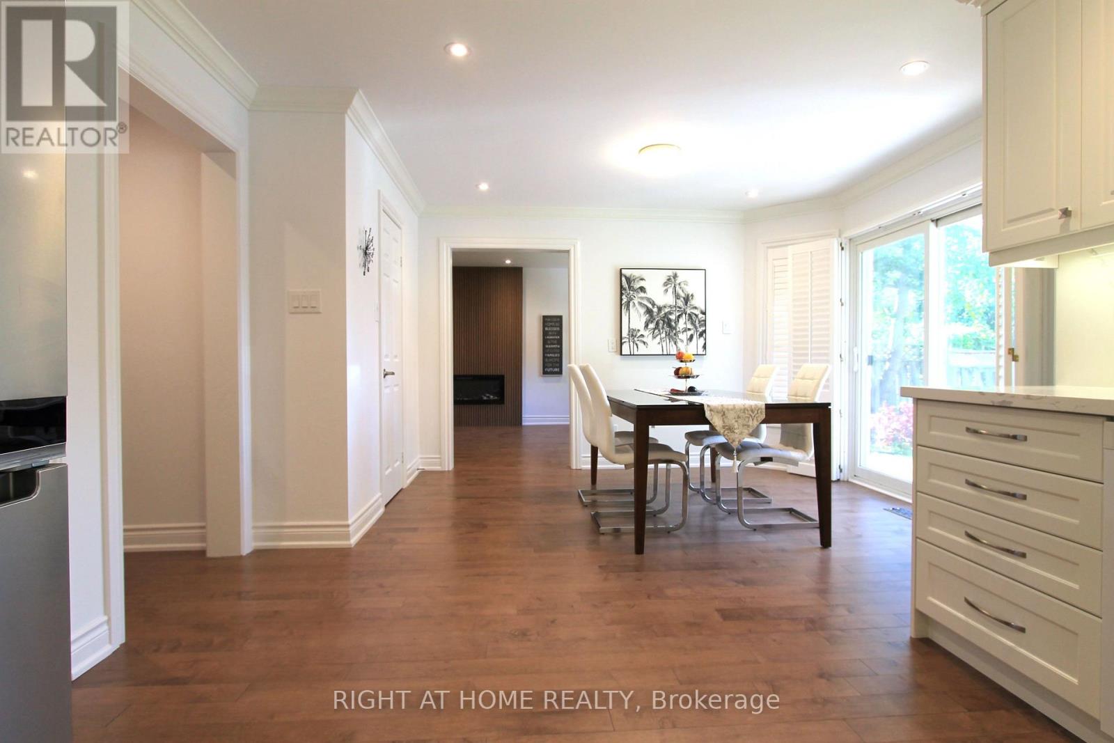 4 Kirkland Court, Richmond Hill, Ontario  L4C 9H3 - Photo 13 - N13758132