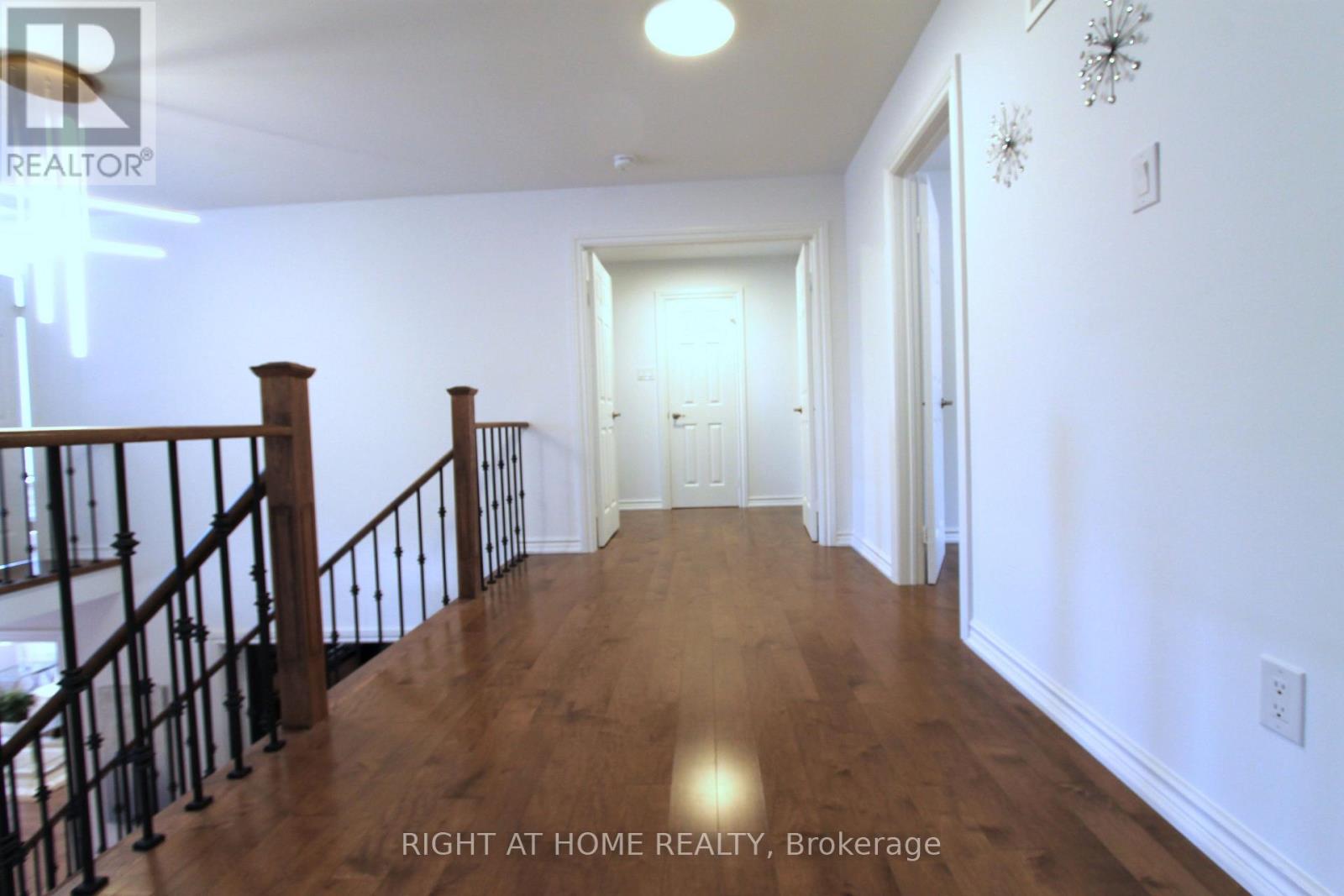 4 Kirkland Court, Richmond Hill, Ontario  L4C 9H3 - Photo 18 - N13758132