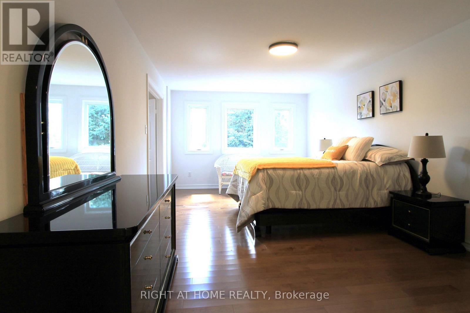 4 Kirkland Court, Richmond Hill, Ontario  L4C 9H3 - Photo 29 - N13758132