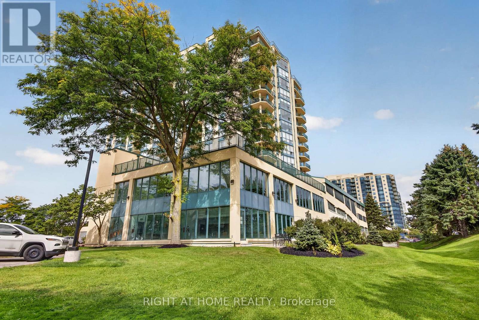 1402 - 65 ELLEN STREET, Barrie, Ontario
