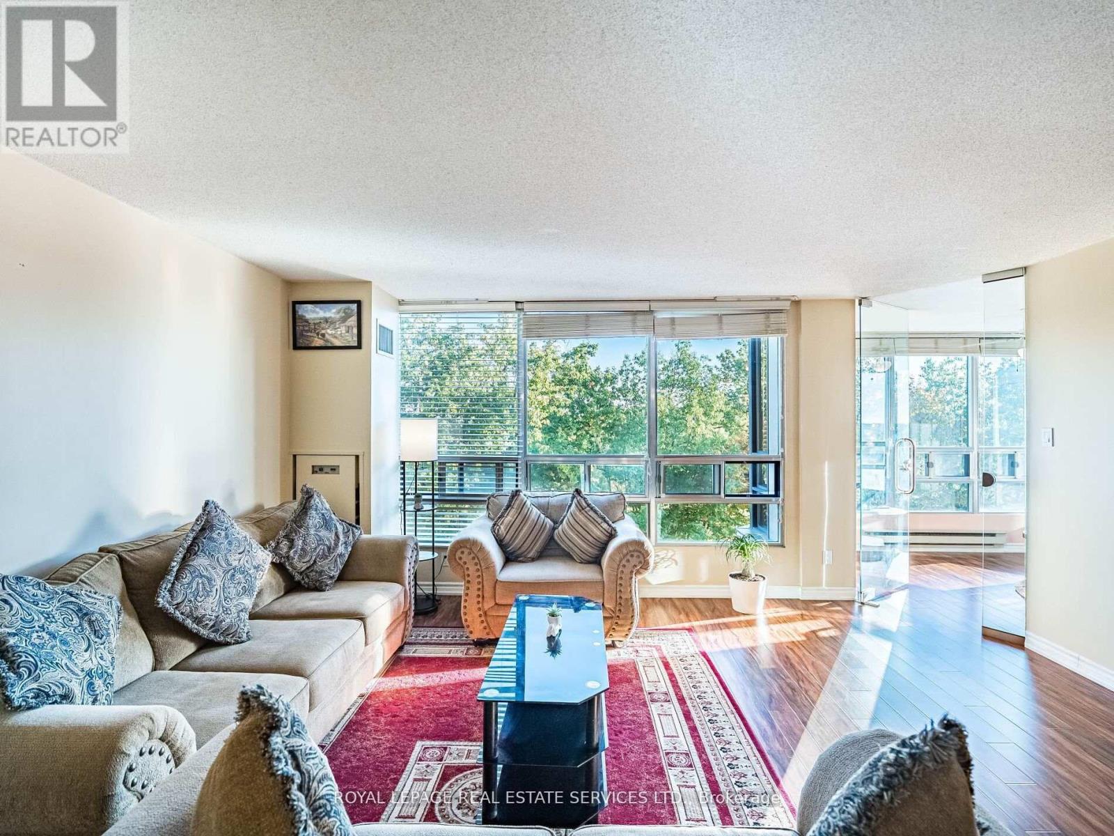 512 - 310 Mill Street S, Brampton, Ontario  L6Y 3B1 - Photo 10 - W13083778