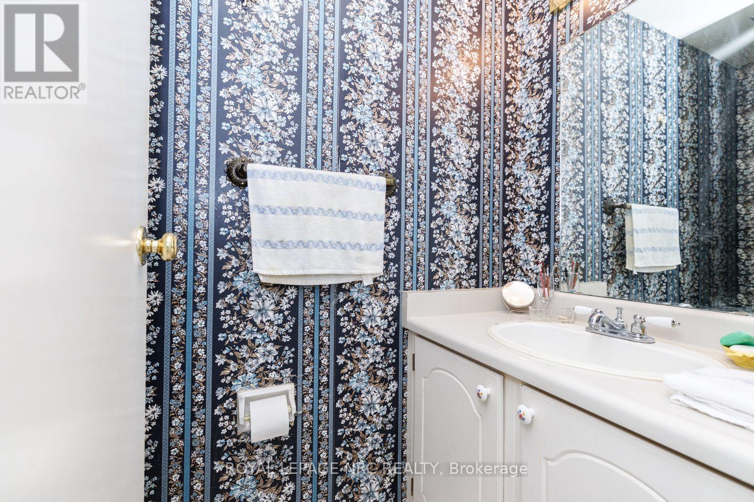 1 - 242 Lakeport Road, St. Catharines, Ontario  L2N 6V2 - Photo 8 - X13838074