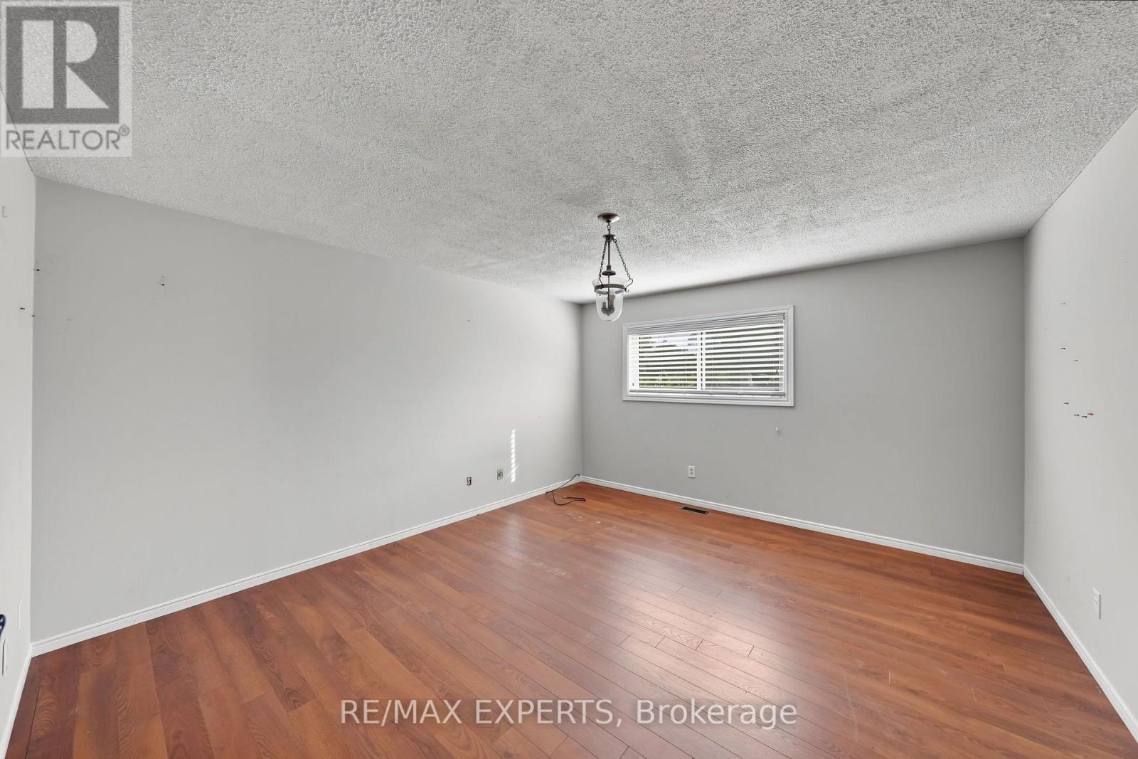 97 Cecil Street, Essa (Angus), Ontario  L0M 1B3 - Photo 12 - N13838084
