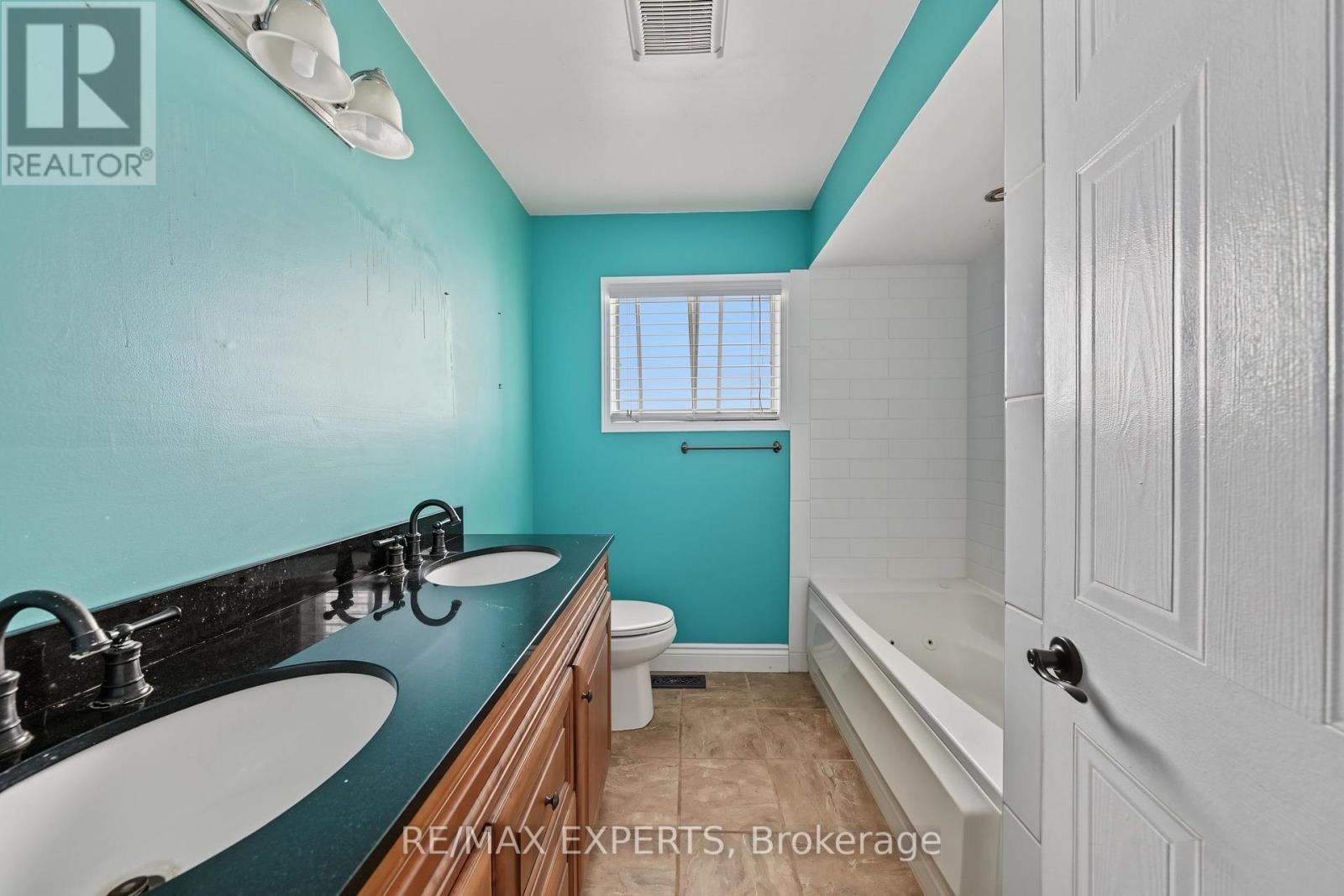 97 Cecil Street, Essa (Angus), Ontario  L0M 1B3 - Photo 18 - N13838084