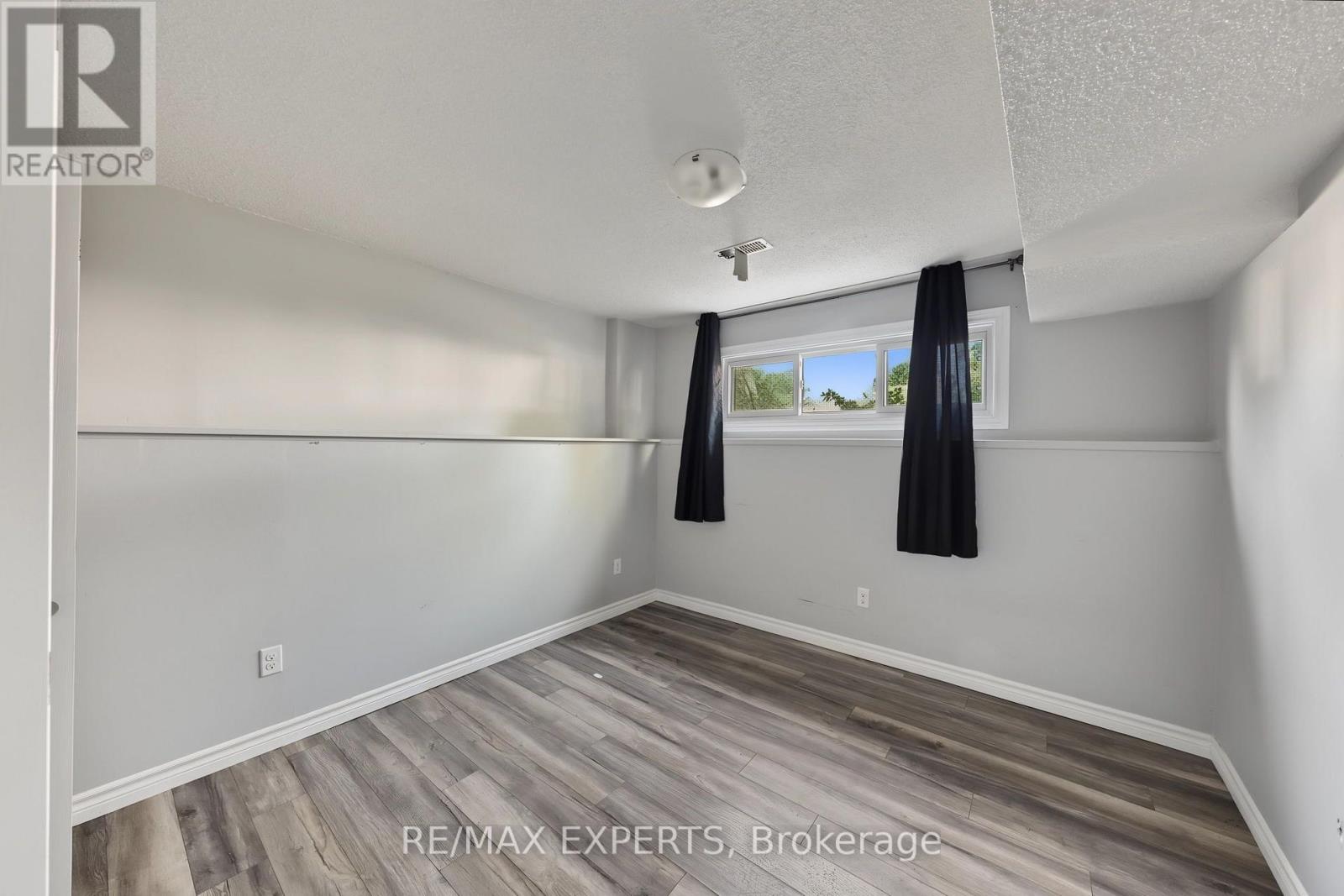 97 Cecil Street, Essa (Angus), Ontario  L0M 1B3 - Photo 21 - N13838084
