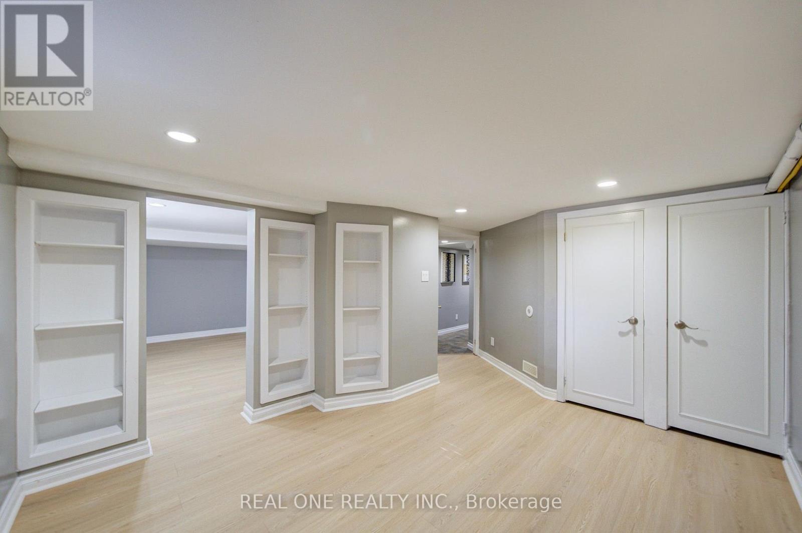 1099 Kent Avenue, Oakville, Ontario  L6H 1Z9 - Photo 44 - W13834554