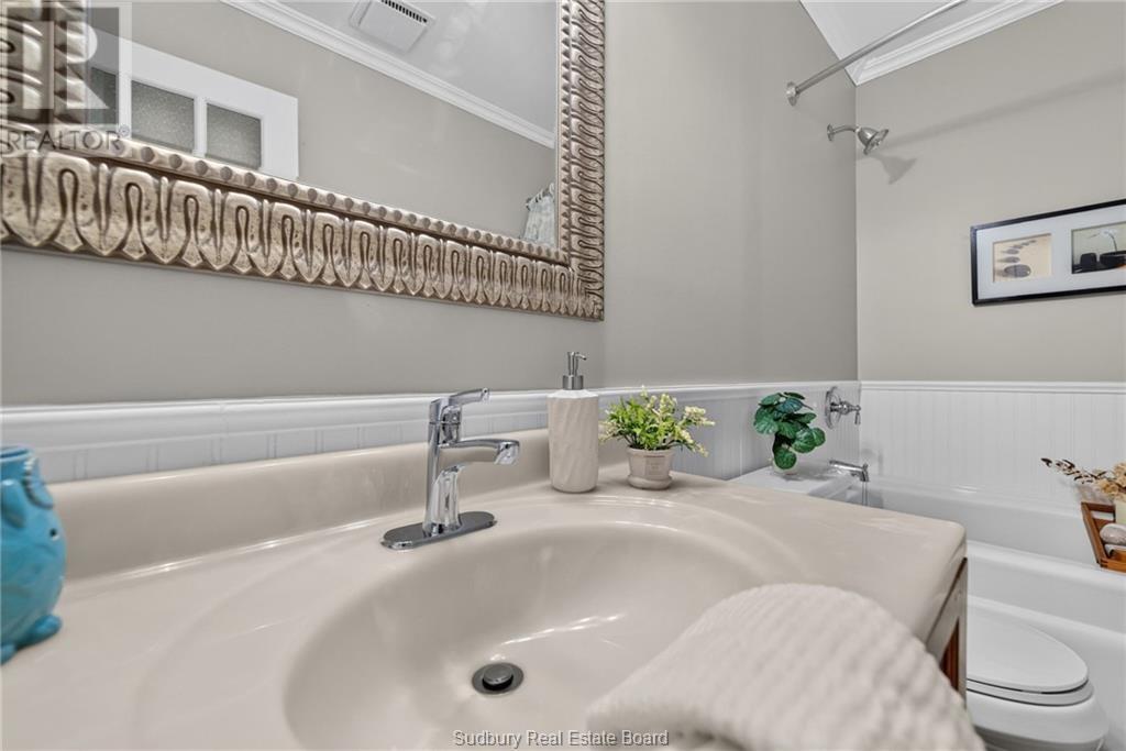 363 Woodland Avenue, Lively, Ontario  P3Y 1N2 - Photo 35 - 2130663
