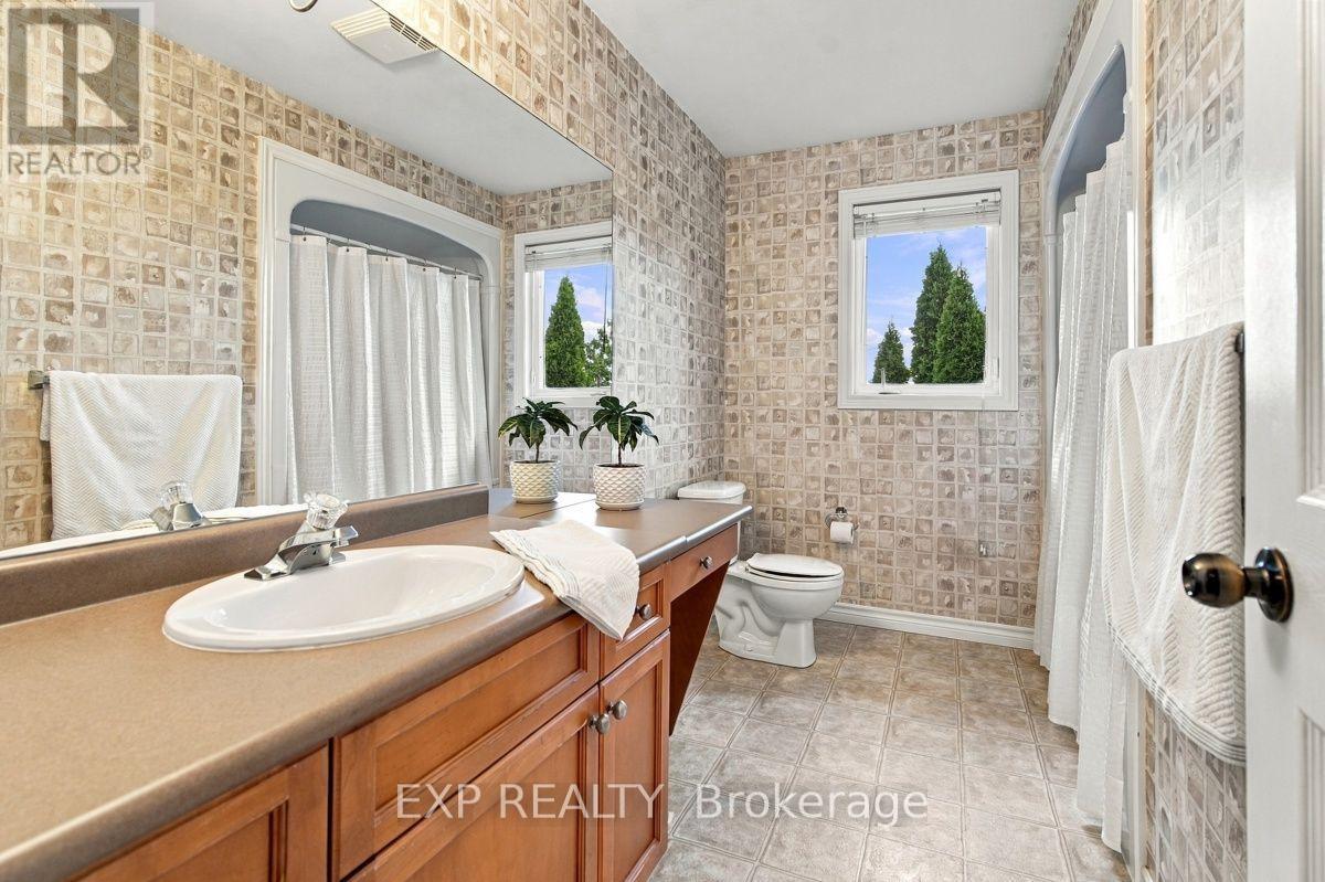 281 Chambers Avenue, London North, Ontario  N5X 4H3 - Photo 23 - X13838144