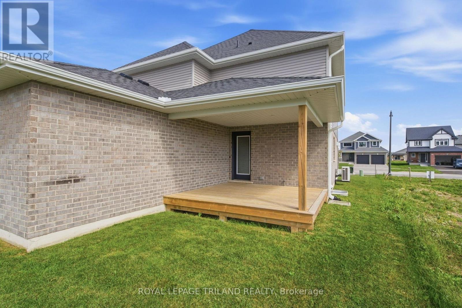 1 Hawke Lane, St. Thomas, Ontario  N5R 0M4 - Photo 32 - X13838212