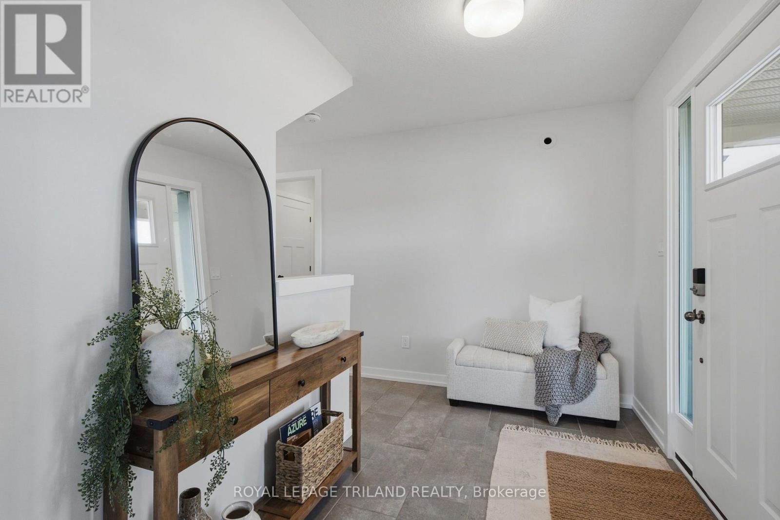 1 Hawke Lane, St. Thomas, Ontario  N5R 0M4 - Photo 5 - X13838212