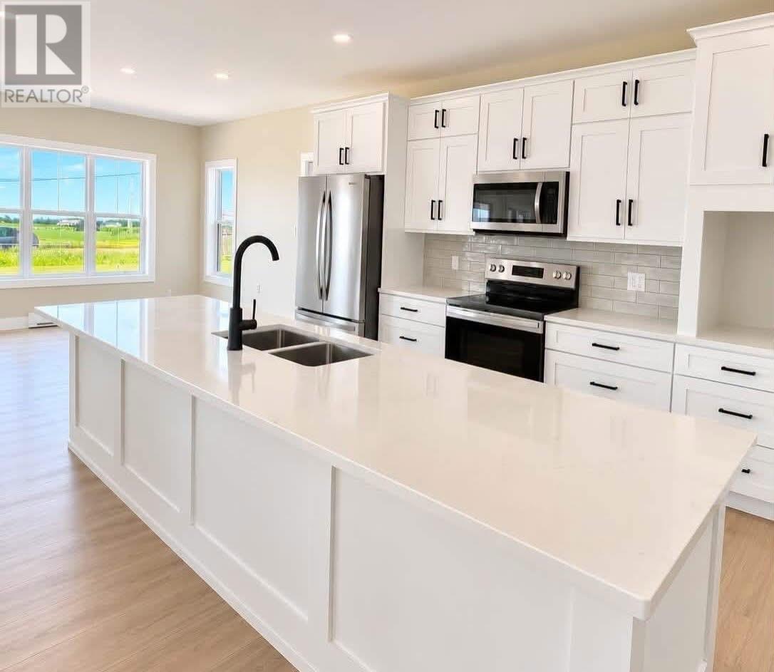 11 Brianna Street - Cavendish Horizons Estates, Cavendish, Prince Edward Island  C0A 1N0 - Photo 13 - 202624582