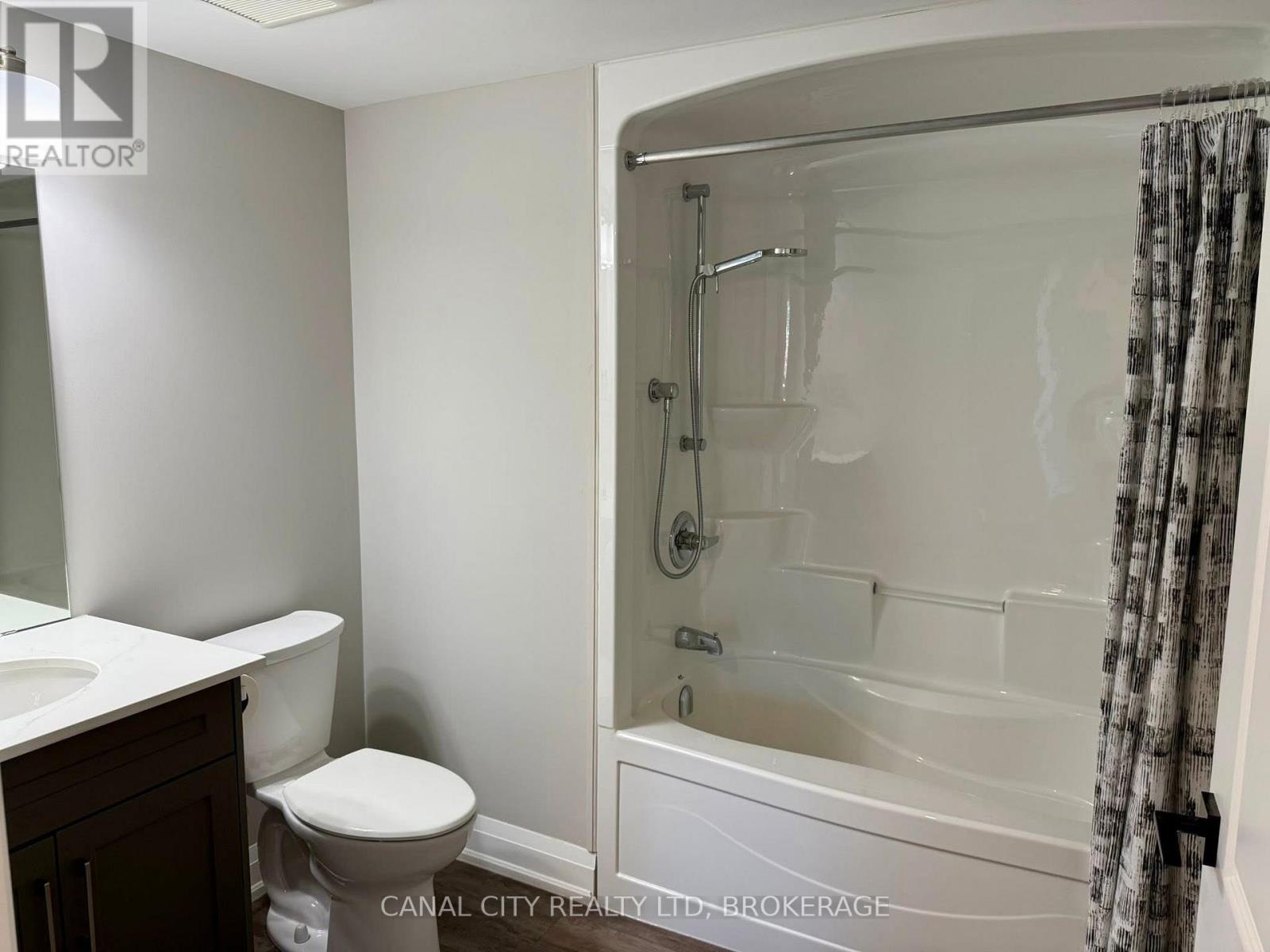 4 - 6 Ann Street, Thorold, Ontario  L2V 2J3 - Photo 13 - X13838138