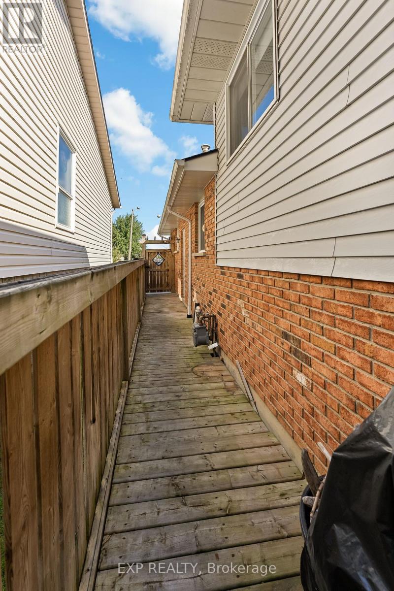 124 St Augustine Drive, St. Catharines, Ontario  L2P 3W9 - Photo 25 - X13838150