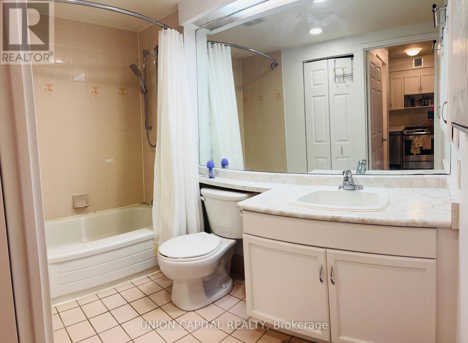 803 - 284 Bloor Street W, Toronto (Annex), Ontario  M5S 3B8 - Photo 13 - C13838102