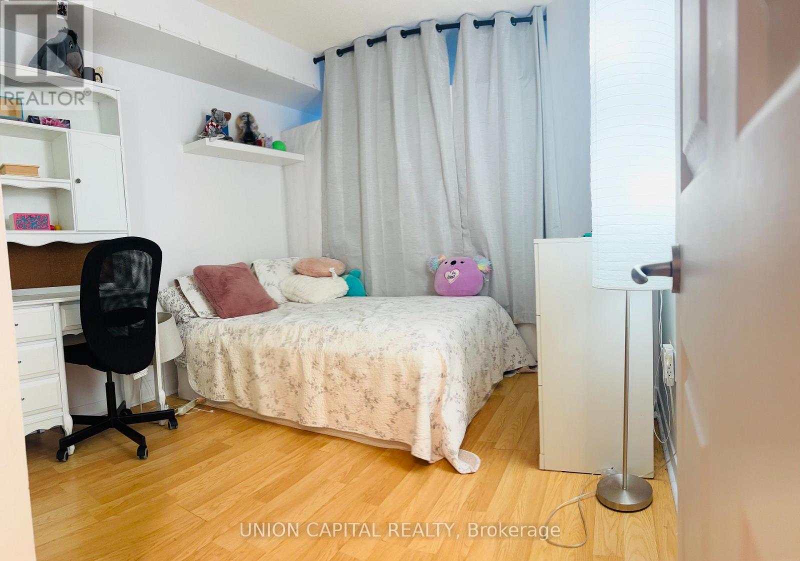 803 - 284 Bloor Street W, Toronto (Annex), Ontario  M5S 3B8 - Photo 14 - C13838102