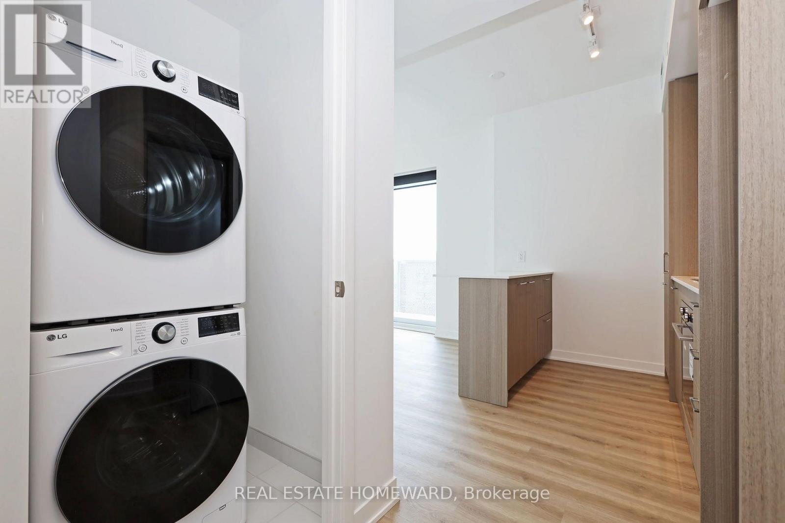 1703 - 10 Oak Street, Toronto (Regent Park), Ontario  M5A 0Z1 - Photo 20 - C13838128