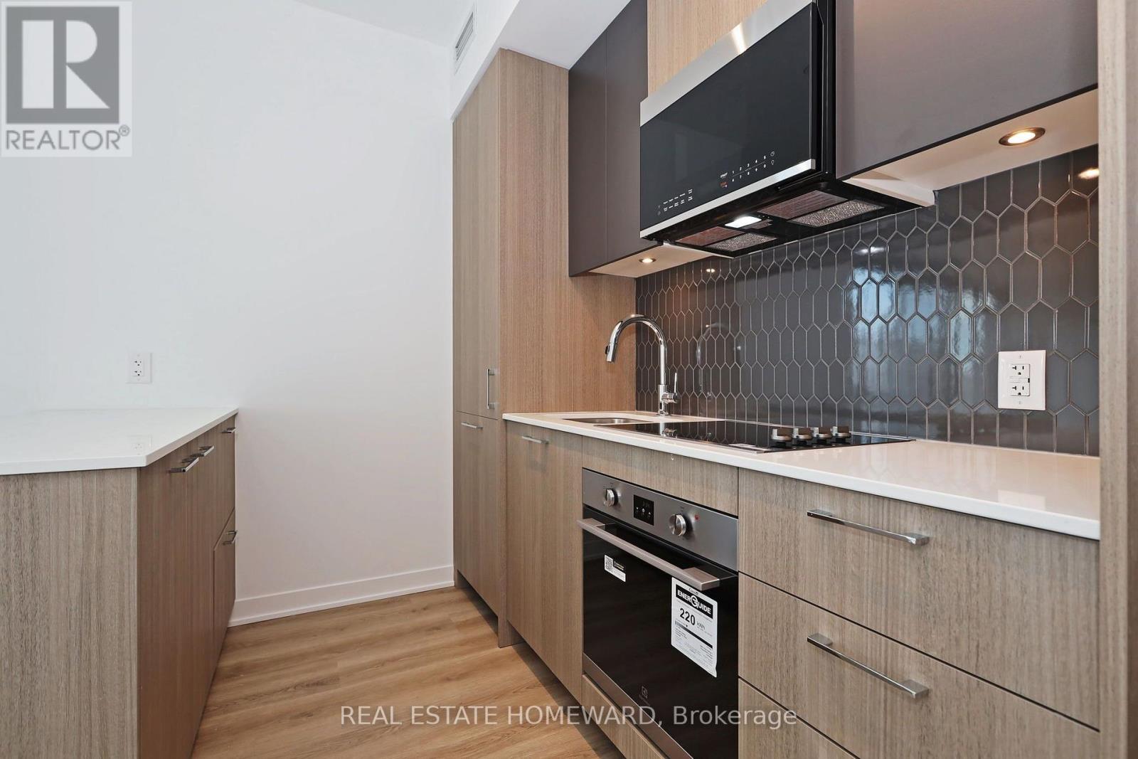 1703 - 10 Oak Street, Toronto (Regent Park), Ontario  M5A 0Z1 - Photo 5 - C13838128