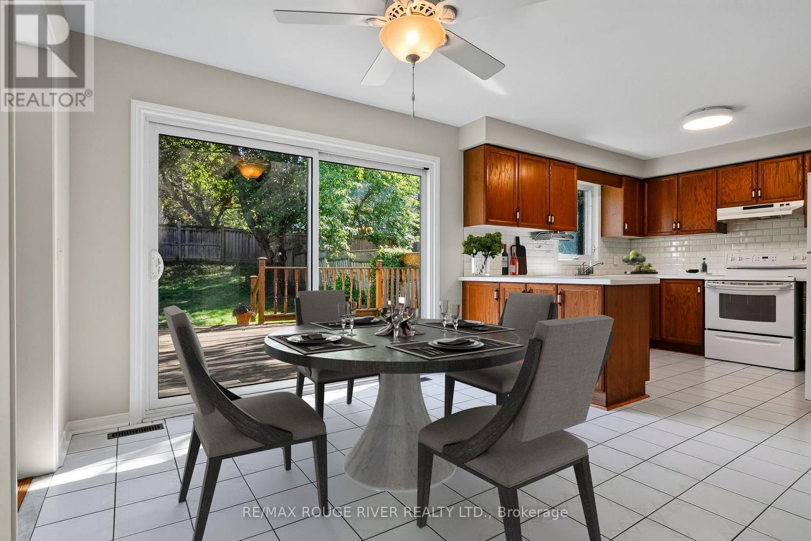 1211 Engel Court, Pickering, Ontario  L1W 3W3 - Photo 18 - E13838126