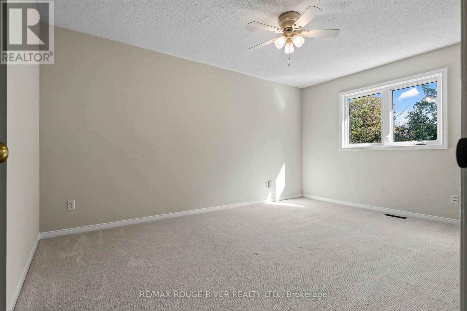 1211 Engel Court, Pickering, Ontario  L1W 3W3 - Photo 39 - E13838126