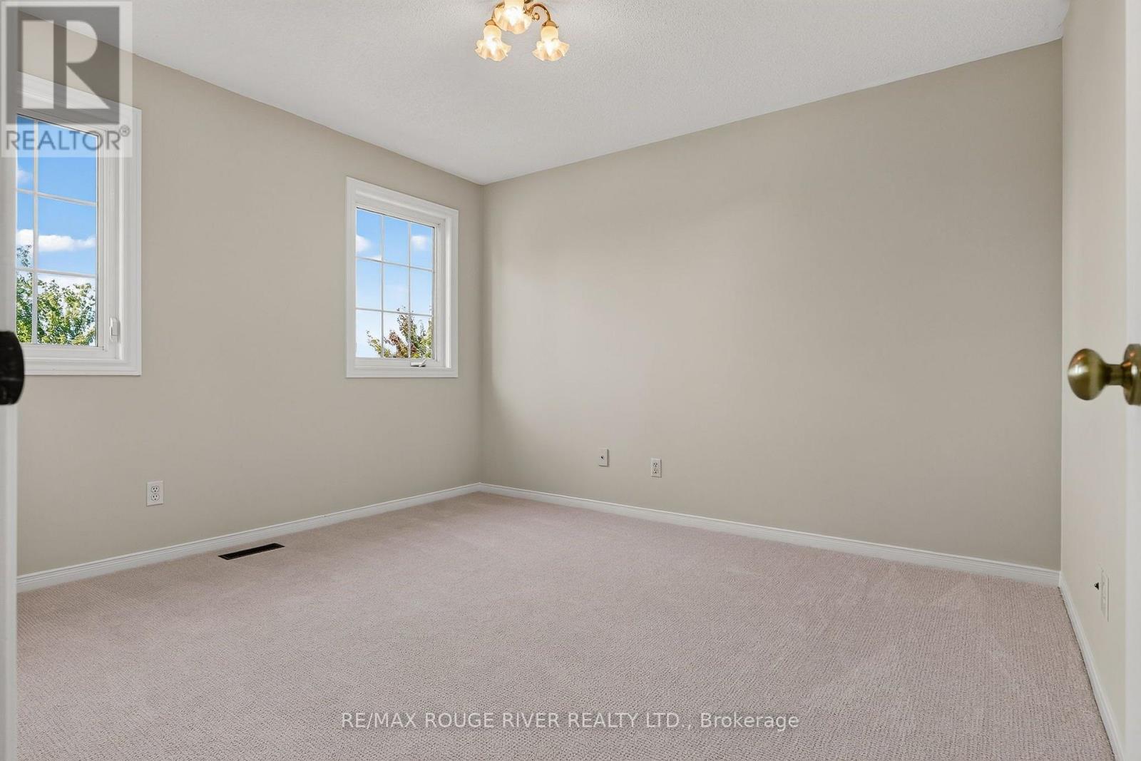 1211 Engel Court, Pickering, Ontario  L1W 3W3 - Photo 41 - E13838126