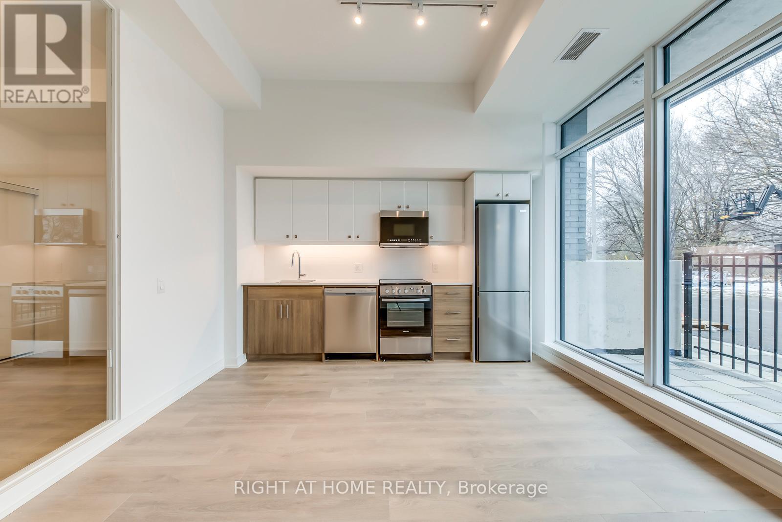 101 - 2 Manderley Drive, Toronto, Ontario  M1N 1R6 - Photo 7 - E13838180