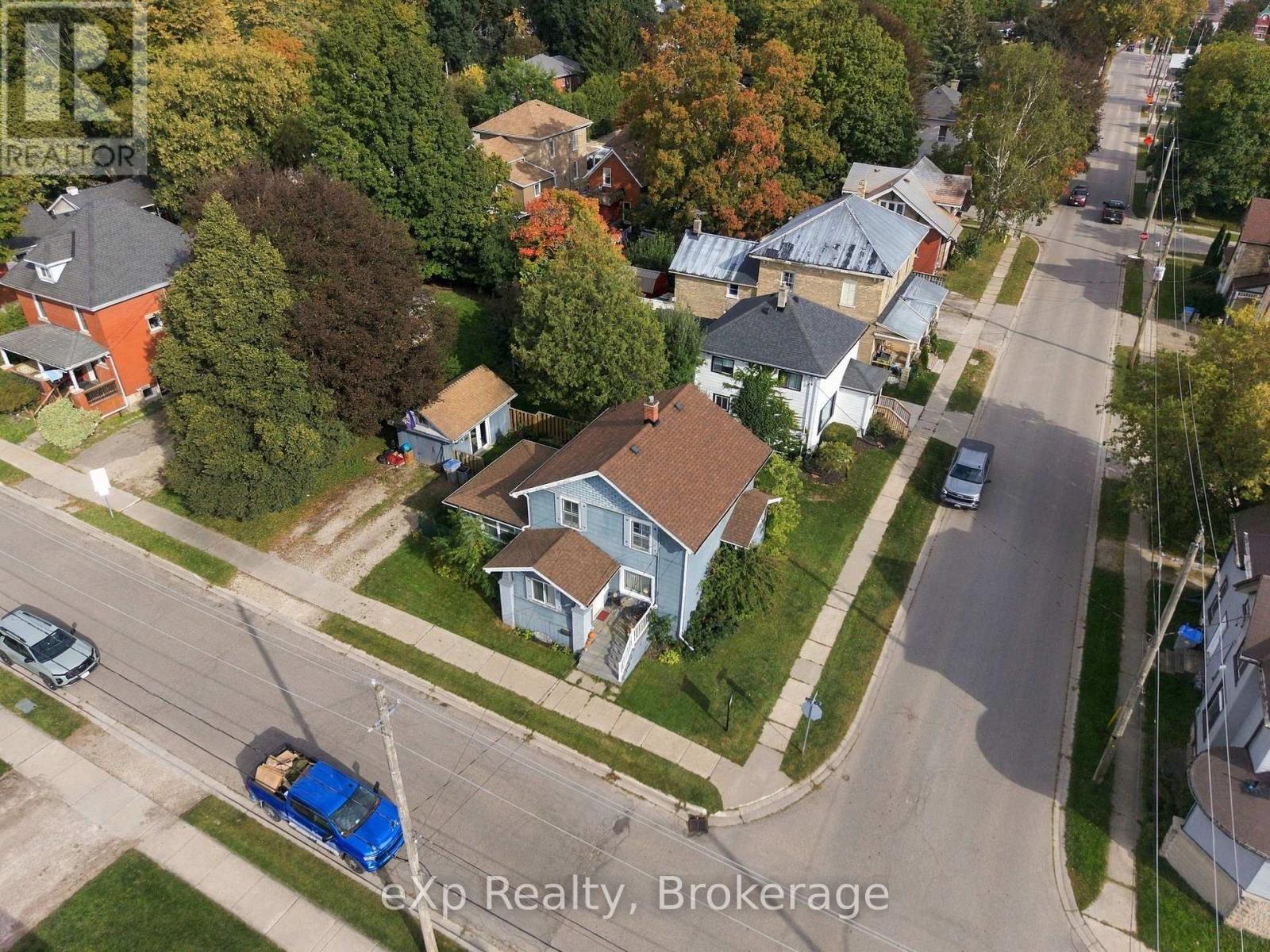310 Barber Avenue N, North Perth, Ontario  N4W 1R9 - Photo 3 - X13838094