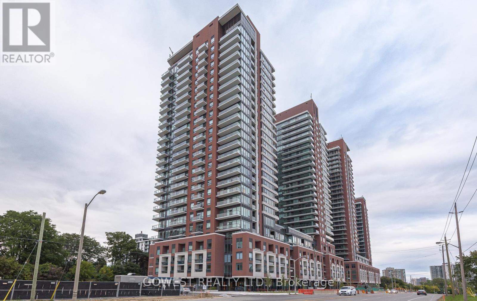 2715 - 4010 EGLINTON AVENUE W, Toronto, Ontario
