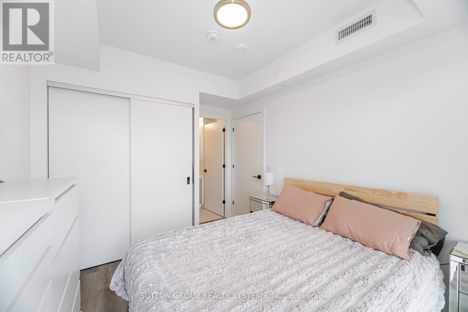 1607 - 36 Zorra Street, Toronto (Islington-City Centre West), Ontario  M8Z 0G5 - Photo 13 - W13838086