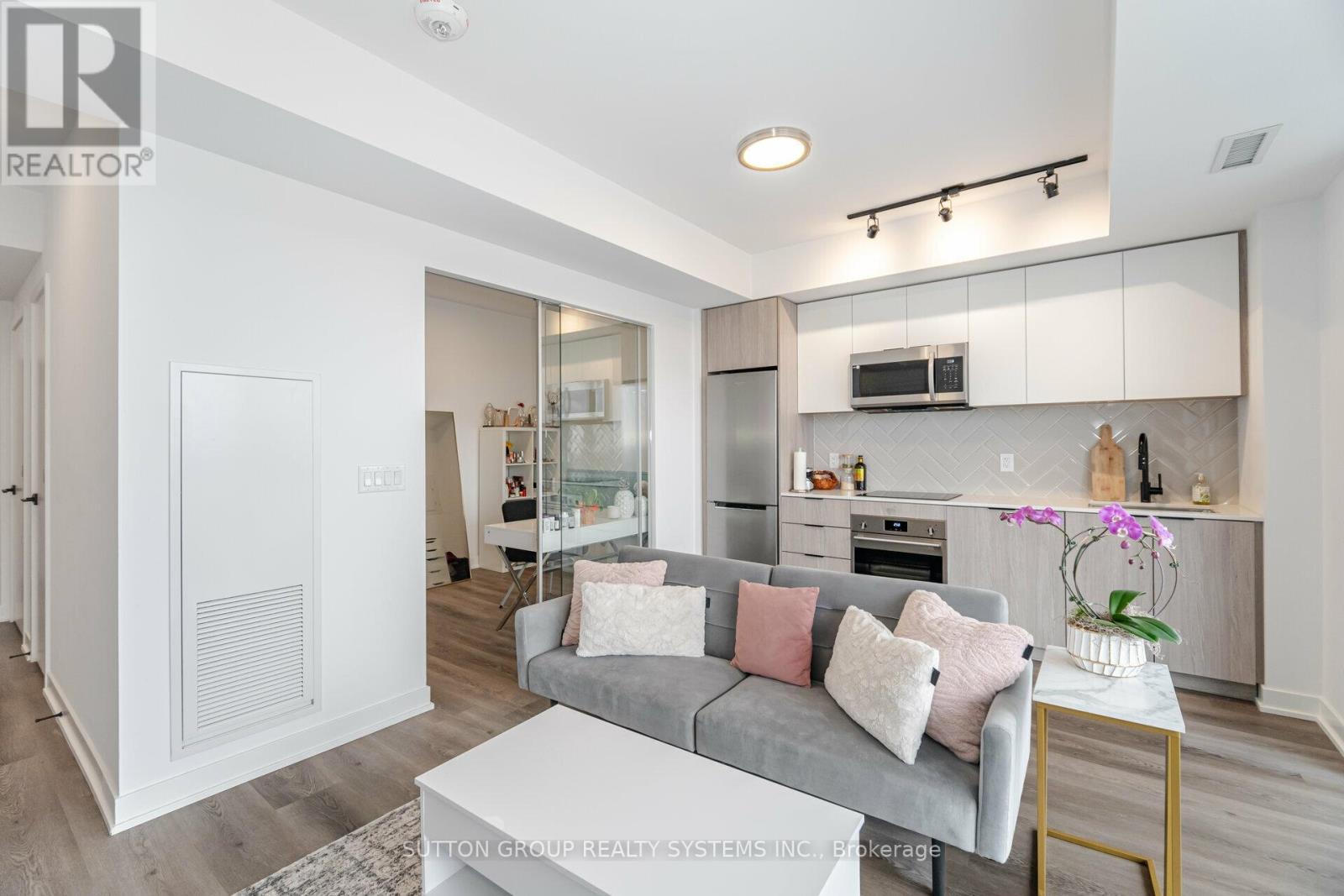 1607 - 36 Zorra Street, Toronto (Islington-City Centre West), Ontario  M8Z 0G5 - Photo 4 - W13838086