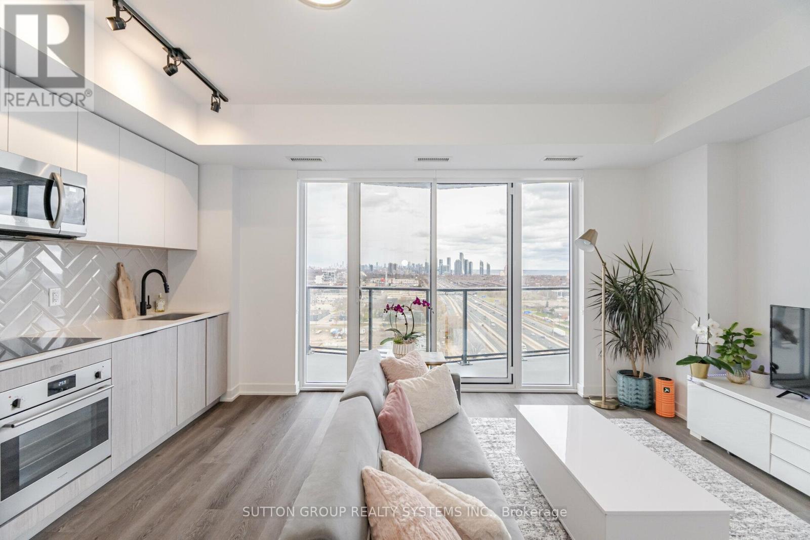 1607 - 36 Zorra Street, Toronto (Islington-City Centre West), Ontario  M8Z 0G5 - Photo 6 - W13838086