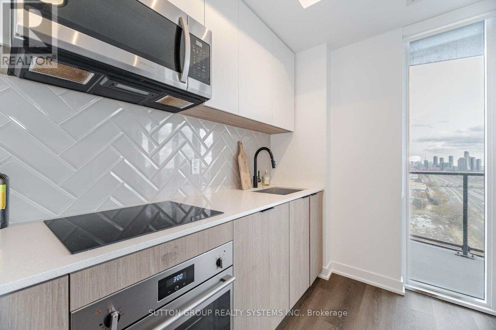 1607 - 36 Zorra Street, Toronto (Islington-City Centre West), Ontario  M8Z 0G5 - Photo 9 - W13838086