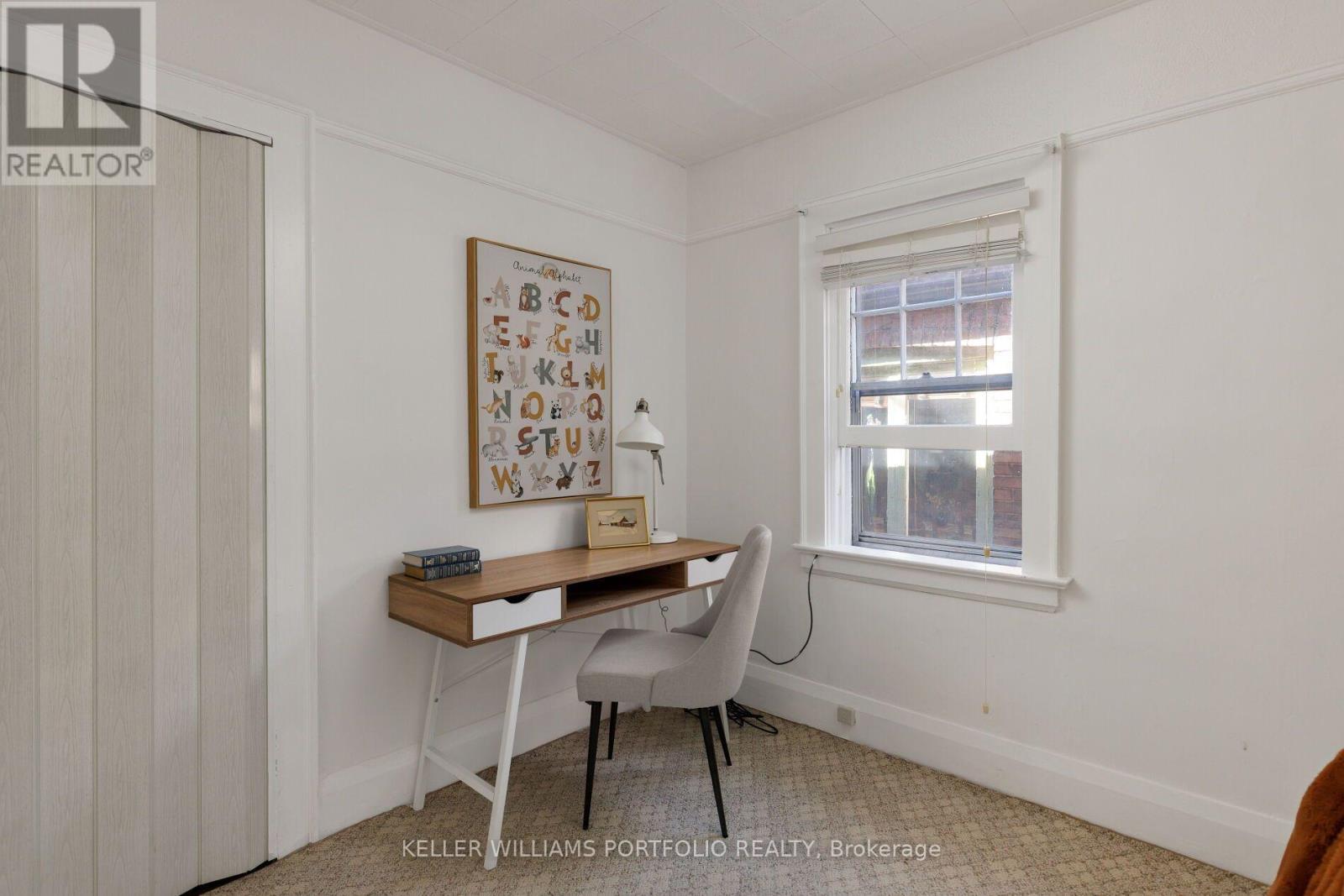 279 Garden Avenue, Toronto, Ontario  M6R 1J4 - Photo 25 - W13838092