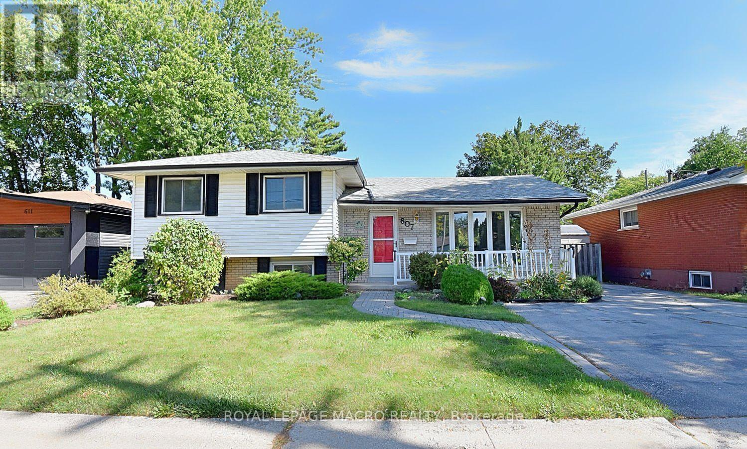 607 WALKERS LINE, burlington (shoreacres), Ontario