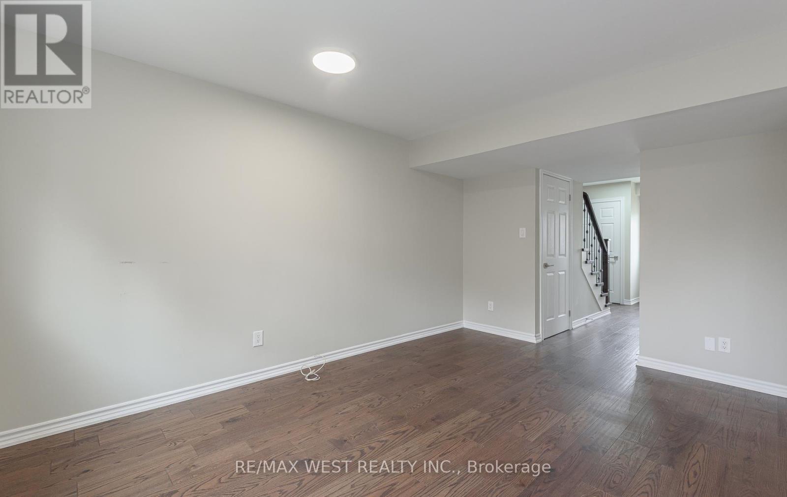104 - 900 Central Park Drive, Brampton, Ontario  L6S 3J6 - Photo 13 - W13816302