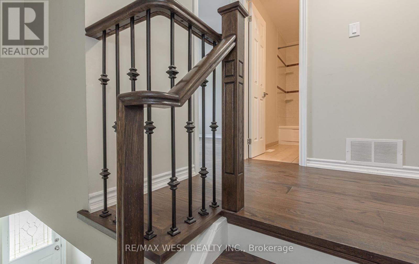 104 - 900 Central Park Drive, Brampton, Ontario  L6S 3J6 - Photo 20 - W13816302