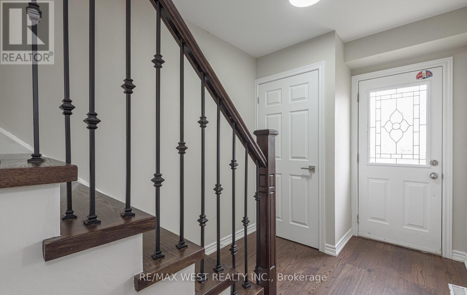 104 - 900 Central Park Drive, Brampton, Ontario  L6S 3J6 - Photo 4 - W13816302